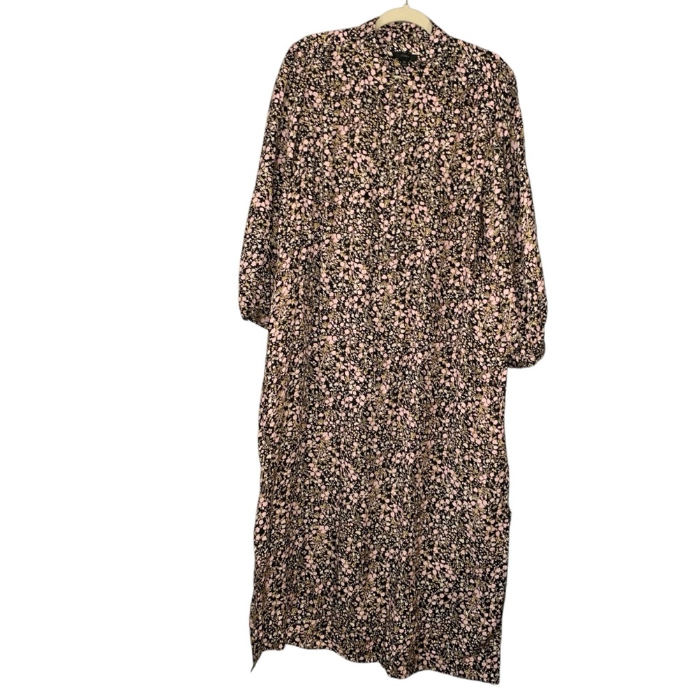 J. Crew ditsy floral‎ shirt dress in a spring/fall black and pink print. Size 20